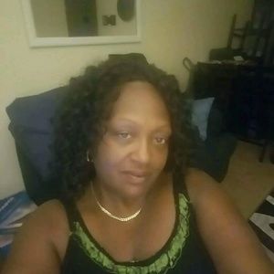 Meet your Posher, Annette